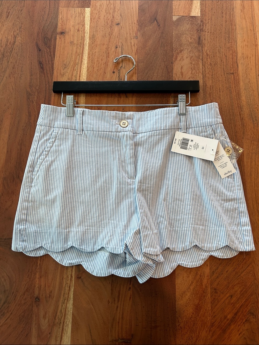 crown & ivy Light Blue and White Striped Scallop Hem Shorts